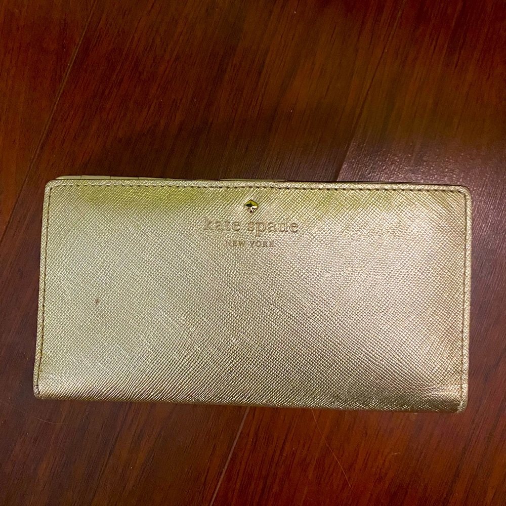 PRICE DROP! KATE SPADE bifold slim wallet